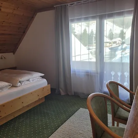 Obergfell Hotel