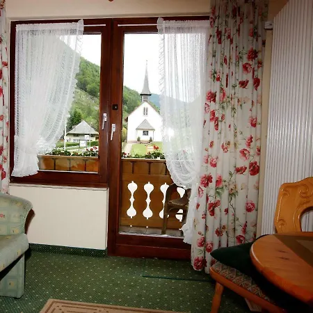 Obergfell Hotel