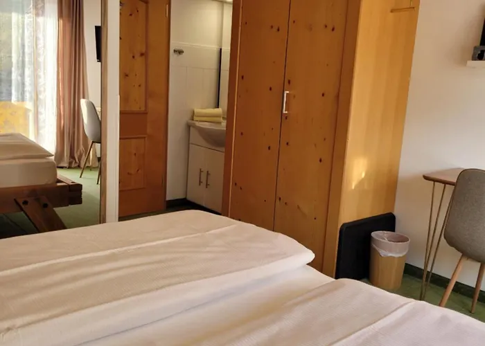 Obergfell فندق 3*