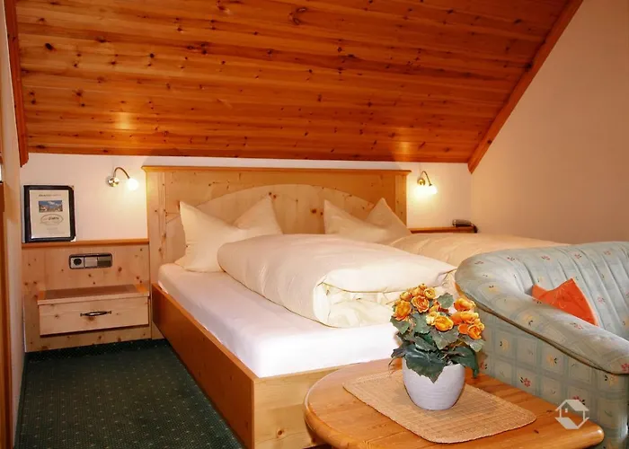 Obergfell فندق 3*